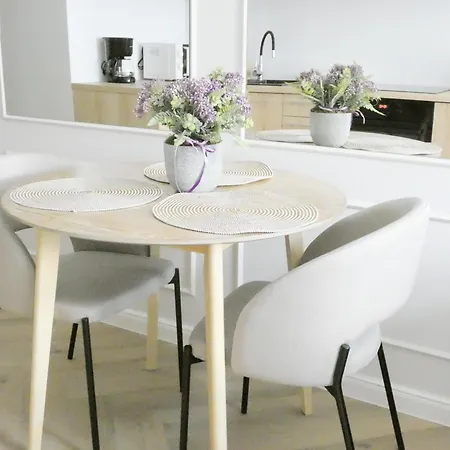 Rentplanet - Piekary 아파트